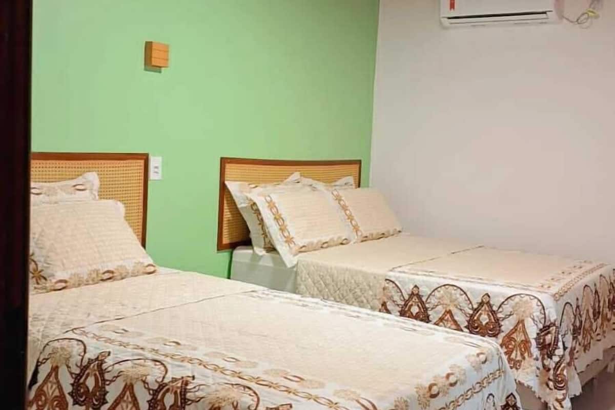Chambre Tradition | 1 chambre, minibar, Wi-Fi gratuit, draps fournis