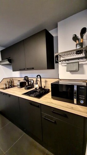 Loveroom "Des Chaines Les Passions