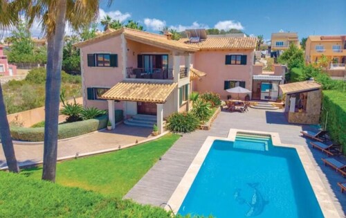 Villa la Mallorquina