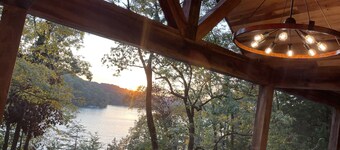 Sunset Lake Cottage at Mammoth Cave