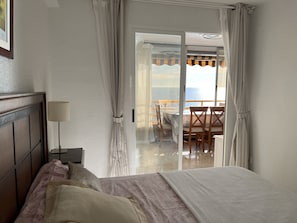 2 chambres, fer et planche à repasser, lit parapluie, Wi-Fi gratuit