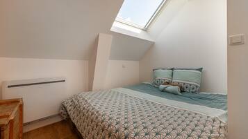 Wifi gratis y ropa de cama