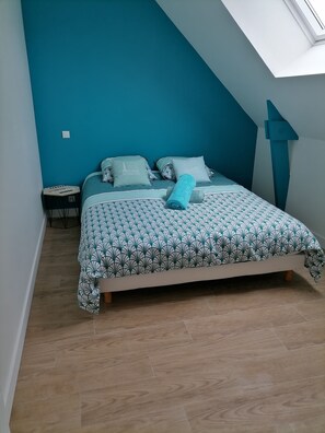 1 makuuhuone, silitysrauta/-lauta, ilmainen Wi-Fi, vuodevaatteet