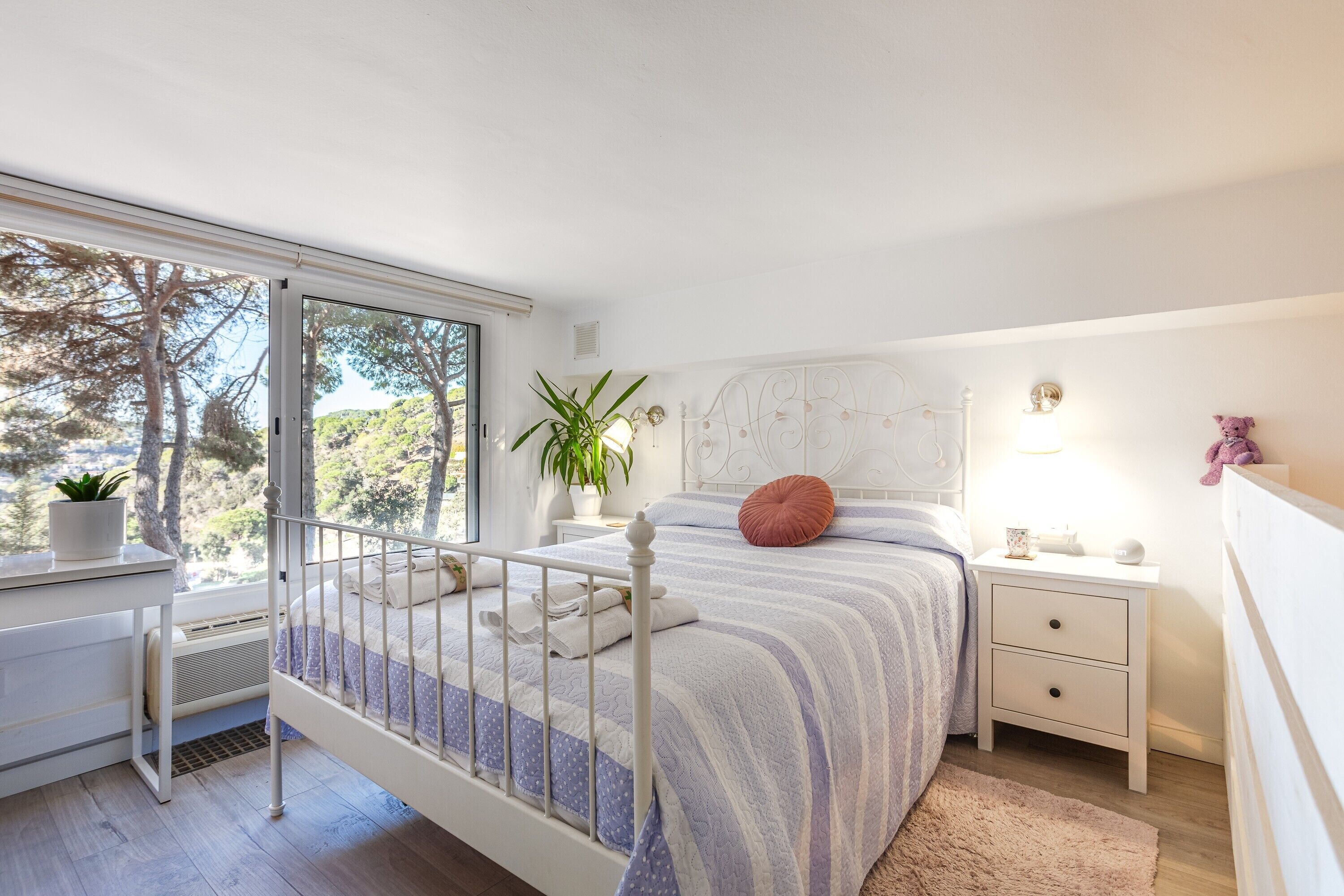 3 sovrum, strykjärn/strykbräda, gratis wi-fi och sängkläder