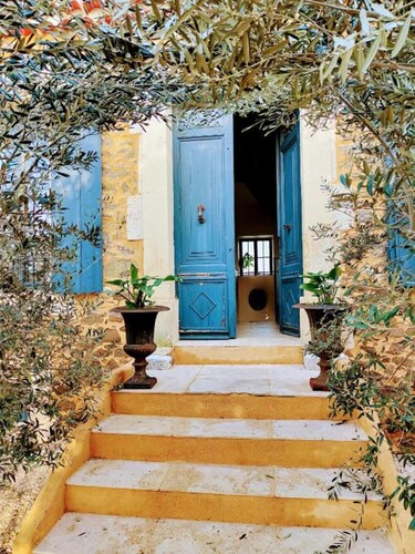 Holiday Home "Villa Napoléon" with Private Pool & Wi-Fi