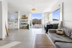 Fernseher, Stereoanlage