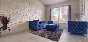 Smart TV, fireplace, video games, DVD player - Amazing 12Br 12Ba Twin Villas! Includes 2 private pools and 2 hot tubs! (Davenport)