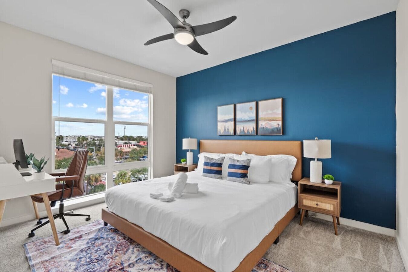 Pool - Gym - FREE parking - Luxury king suite - 5
