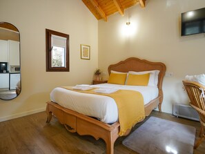 1 soverom, internettilgang og sengetøy