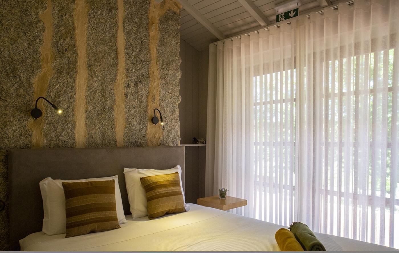 6 habitaciones, acceso a internet y ropa de cama 