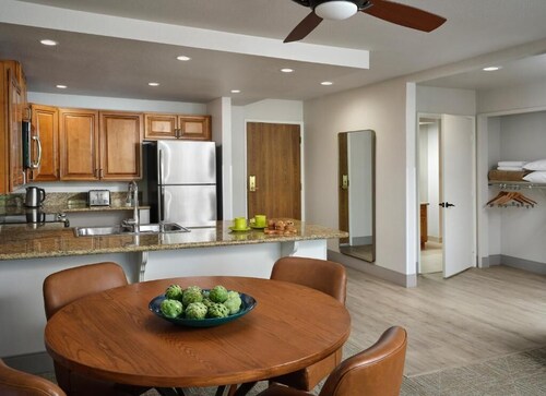 COACHELLA & STAGECOACH ACCOMMODATIONS at the Hyatt Vacation Club Desert Oasis