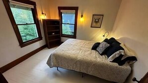 5 室のベッドルーム、アイロン / アイロン台、WiFi、ベッドシーツ