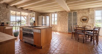 Maison 8 Personnes , au Milieu des Vignes sur la Route des Vins .bergerac à10 mn