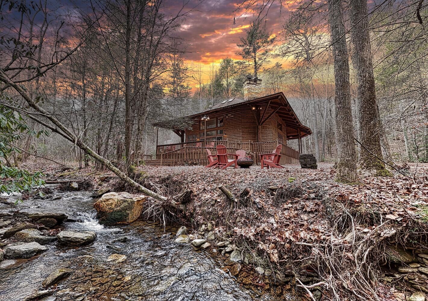 Tranquil creekside modern mountain cabin.  Hike, fish, tube or just relax!