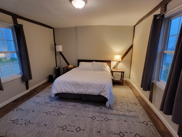 1 bedroom, iron/ironing board, travel cot, WiFi