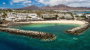 Beach nearby - Vacation Villa 'La Rinconera' with Private Terrace, Private Garden and Wi-Fi (Playa Blanca)