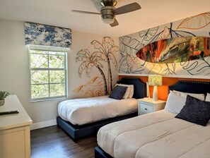4 bedrooms, desk, iron/ironing board, travel cot