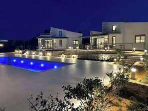 Udendørs pool
