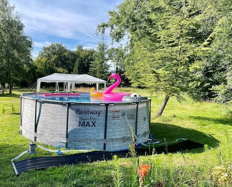 Pool. POPPIES - An independant 2 bedroomed gite