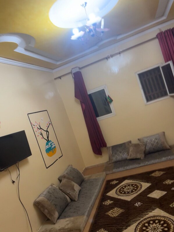 2 chambres, fer et planche à repasser, accès au Wi-Fi (inclus)