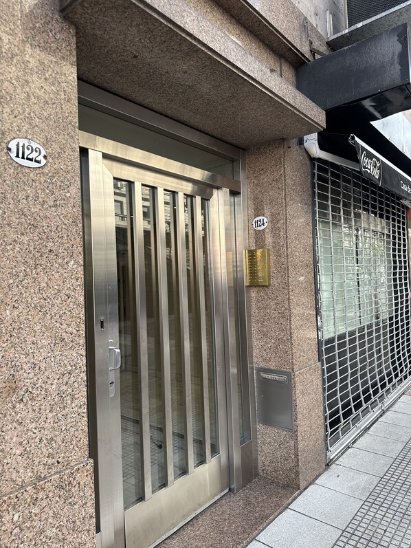 Exterior detail - En el Corazón de Buenos Aires, a Estrenar Moderno y Luminoso. Pet Friendly (Buenos Aires)