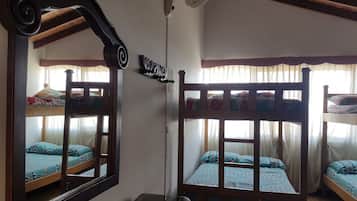 3 quartos, Wi-Fi de cortesia, roupa de cama
