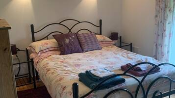 2 chambres, fer et planche Ă repasser, lit parapluie, Wi-Fi gratuit