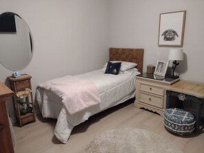 3 Schlafzimmer, Bügeleisen/Bügelbrett, Reisekinderbett, WLAN