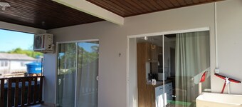 Acomodação Tranquila Confortável 15 Minutos da Praia