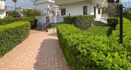 Oasis of relaxation. between the sea and the wonderful temples of Paestum.