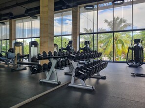 Fitness facility - Luxury 2 Bedroom condo in Playacar! (Playa Del Carmen)