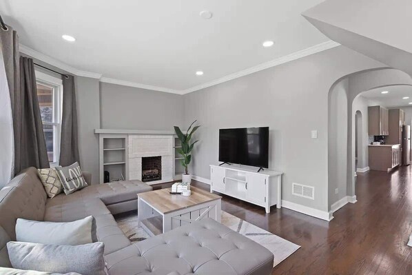 Televisión, oficina