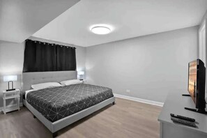 4 quartos, ferros/tábuas de passar roupa, berço de viagem, Wi-Fi