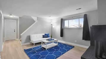 TV, fireplace, offices