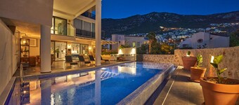 Rio Villa: Charming Retreat in Kalkan Centre