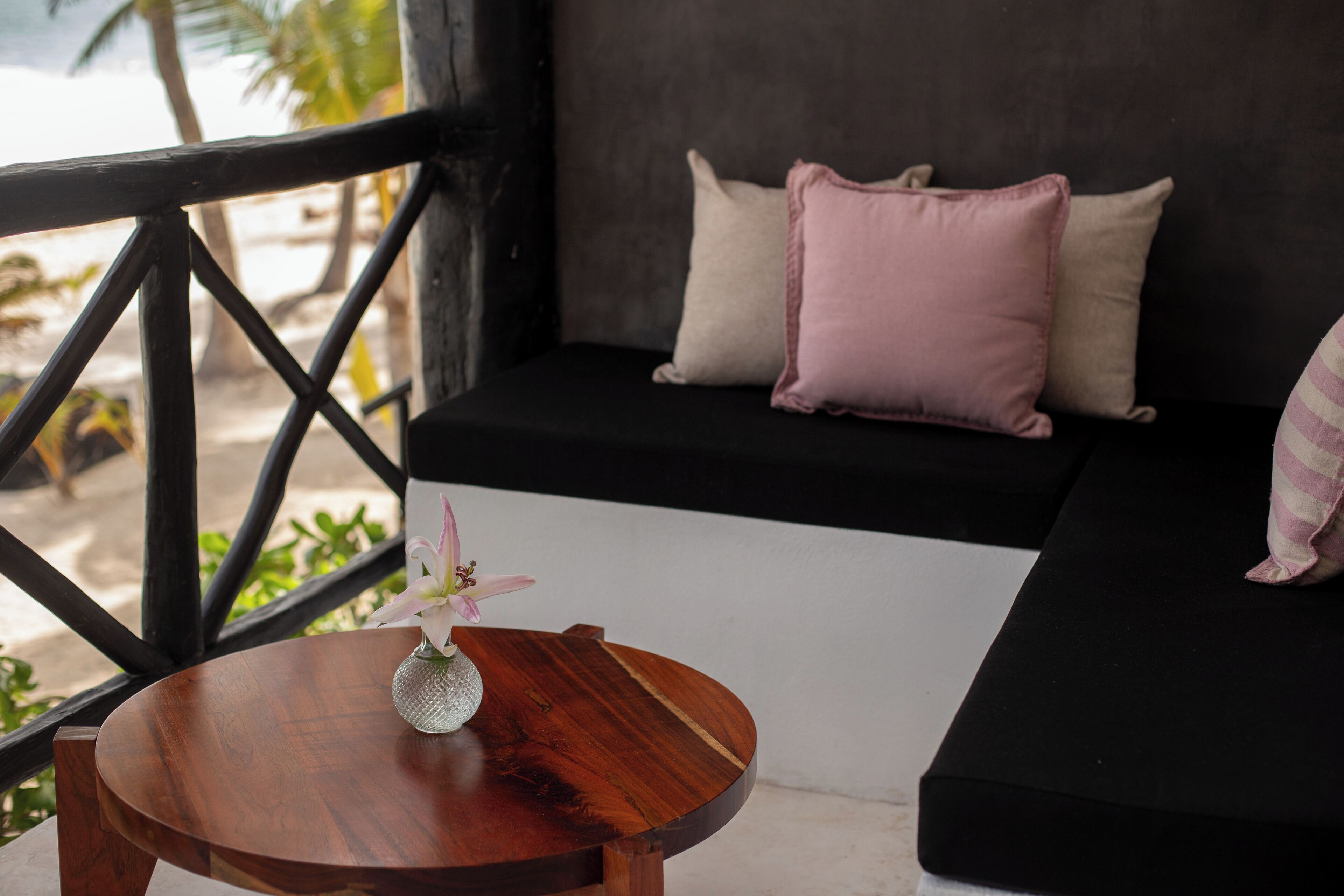 OCEANFRONT SUITE WITH TERRACE | Vistas del balcón