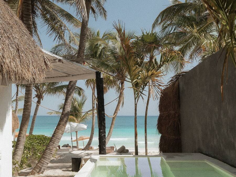 OCEANFRONT VILLA WITH PRIVATE POOL | Vue de la chambre