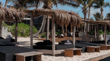 Private beach, white sand, beach bar