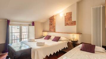 1 bedroom, WiFi (free), bed sheets