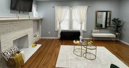 2 Bedroom-near Hospitals, Six Flag, Big E