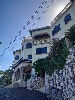 Exterior - Clarridge View Villa. A view of the Caribbean sea. (Montego Bay)
