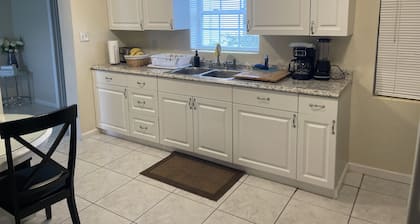 2 Bedroom House, Ideal for a Family