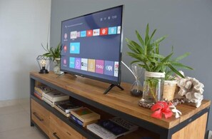 Games room - Central 270m² 15p + Wifi Parking (Papeete)