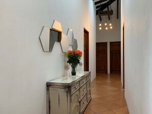 Interior - Finca con Caballos y Barbacoa en Envigado, Antioquia (El Cebadero)