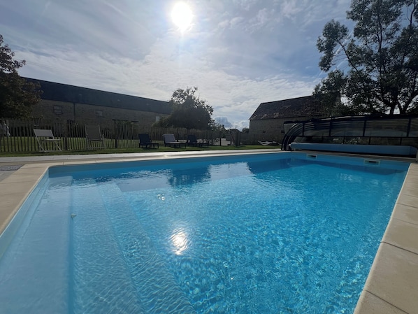 Indoor pool, outdoor pool