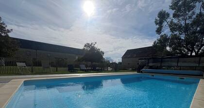 Maison Avec Jacuzzi sur Votre Terrasse et Accès à la Piscine du Domaine