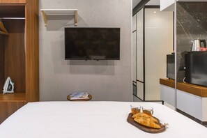 1 chambre, fer et planche Ă repasser, Wi-Fi, draps fournis