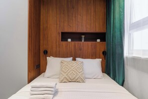 Iron/ironing board, WiFi, bed sheets - Lumina cozy studio in Warsaw (Warszawa)