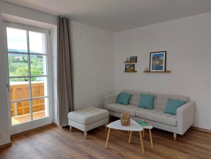 Living area - Ferienwohnung 4 mit Balkon (Berchtesgaden)