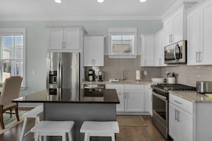 Fridge, microwave, dishwasher, coffee/tea maker